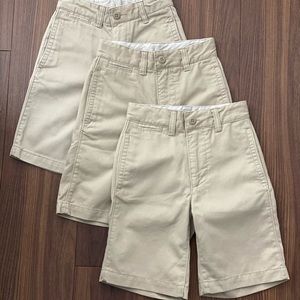 COPY - Gap Uniform Shorts in Khaki